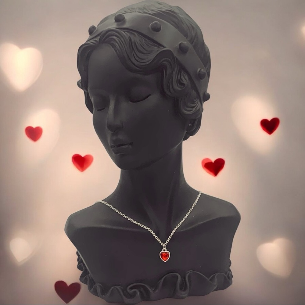 Heart Red Crystal Necklace With Lobster Clasp Valentine - Picture 2 of 2